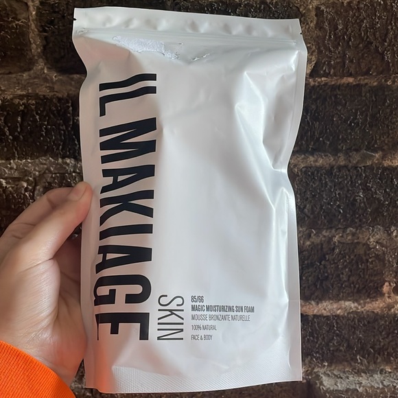 BNIB IL MAKIAGE 85/66 Sun Foam Face & Body - Picture 5 of 7